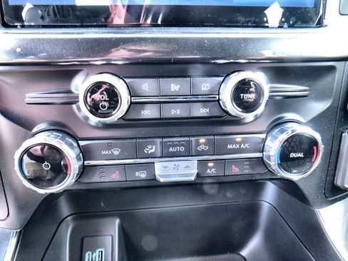 Used 2022 Ford F150 XLT w/ Equipment Group 302A High image 19