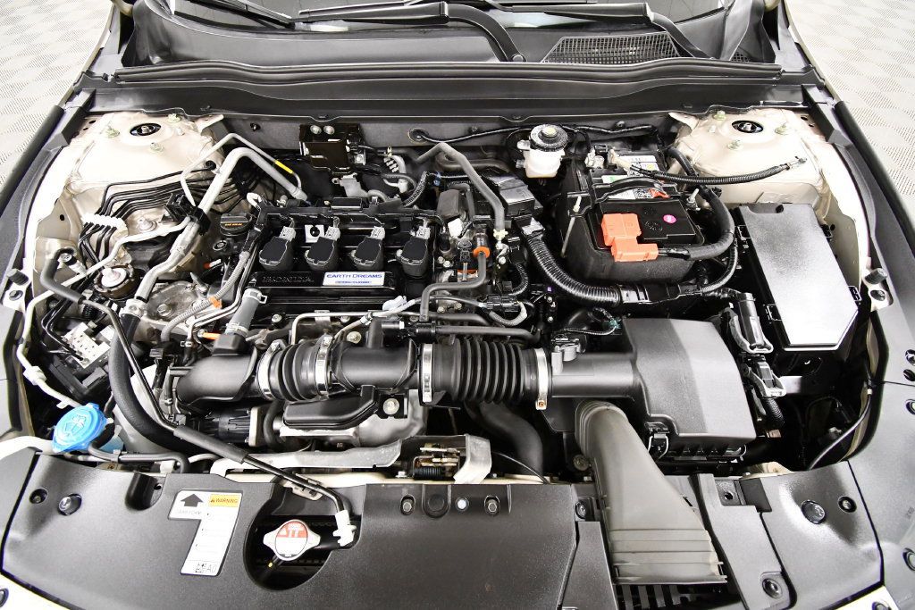 Certified 2018 Honda Accord LX image 12
