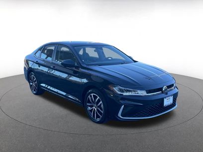 Used 2025 Volkswagen Jetta SE