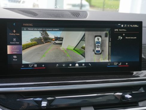 Certified 2025 BMW X6 xDrive40i w/ Climate Comfort Package image 23