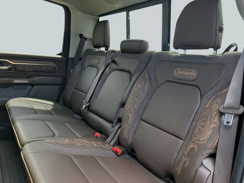 Used 2026 RAM 1500 Limited AWD/4WD image 34