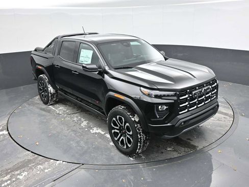 New 2026 GMC Canyon AT4 w/ Nightfall Edition image 34