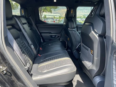 Used 2022 Rivian R1T Adventure AWD/4WD image 25