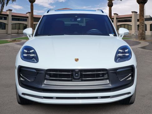 Used 2024 Porsche Macan GTS w/ Premium Plus Package AWD/4WD image 3