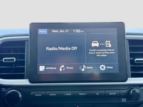 Used 2024 Hyundai Venue SEL image 27