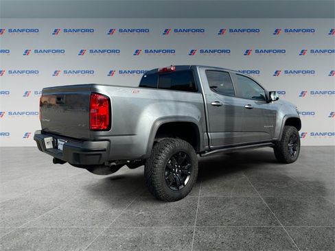 Used 2022 Chevrolet Colorado ZR2 w/ ZR2 Dusk Special Edition image 5