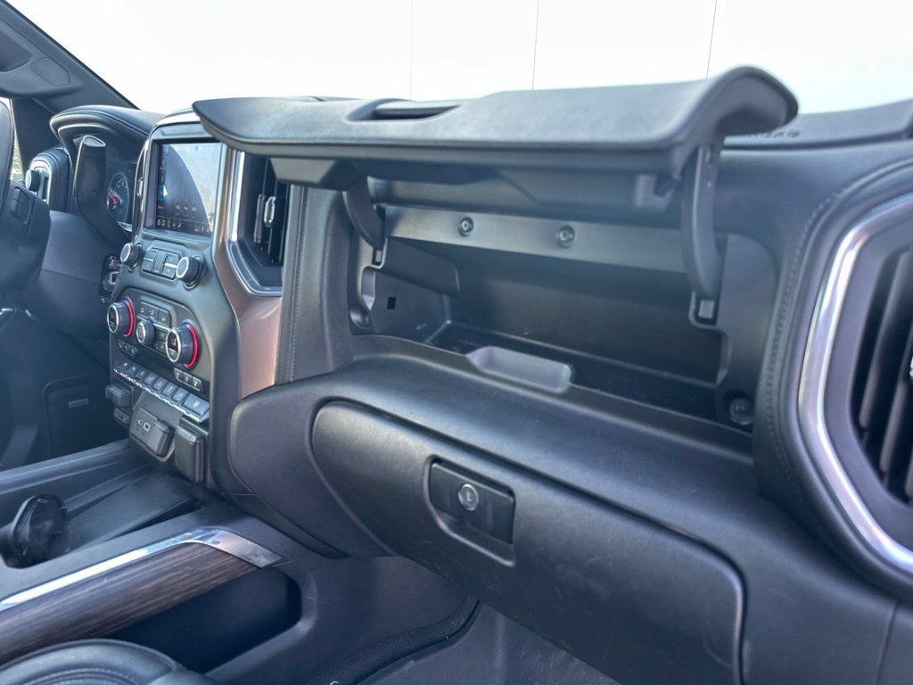 Used 2019 Chevrolet Silverado 1500 High Country AWD/4WD image 36