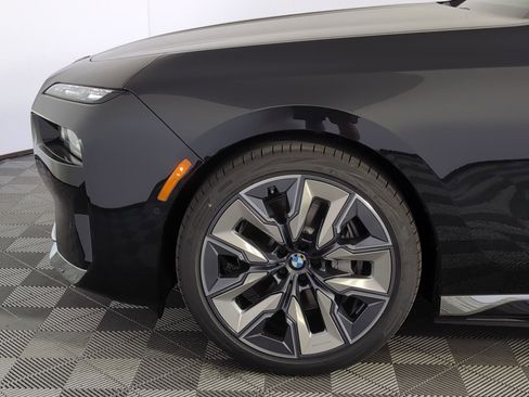 New 2026 BMW i7 eDrive50 w/ Executive Package image 9