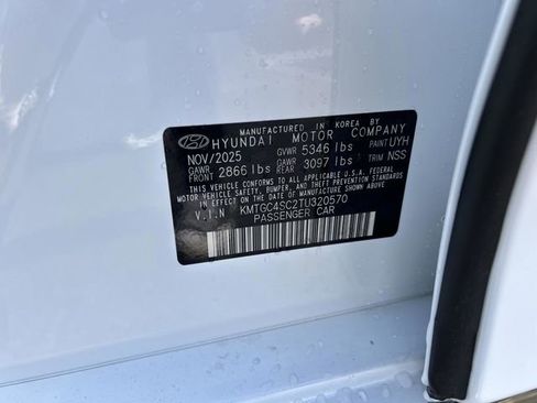 New 2026 Genesis G80 2.5T Sport Prestige image 36