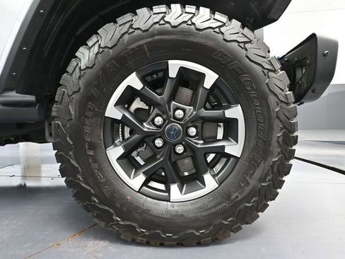 Used 2024 Jeep Wrangler Unlimited Rubicon 4xe AWD/4WD image 20