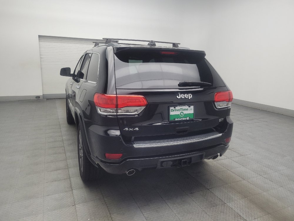 Used 2017 Jeep Grand Cherokee Overland AWD/4WD image 6