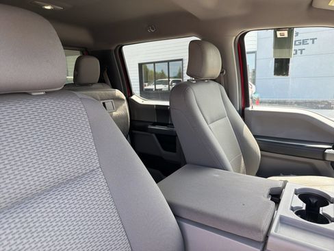 Used 2015 Ford F150 XLT w/ Equipment Group 302A Luxury AWD/4WD image 8