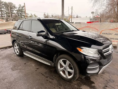 Used 2017 Mercedes-Benz GLE 350 GLE 350 4MATIC Sport Utility 4 image 7