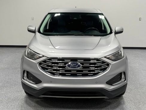 Used 2023 Ford Edge Titanium AWD/4WD image 3
