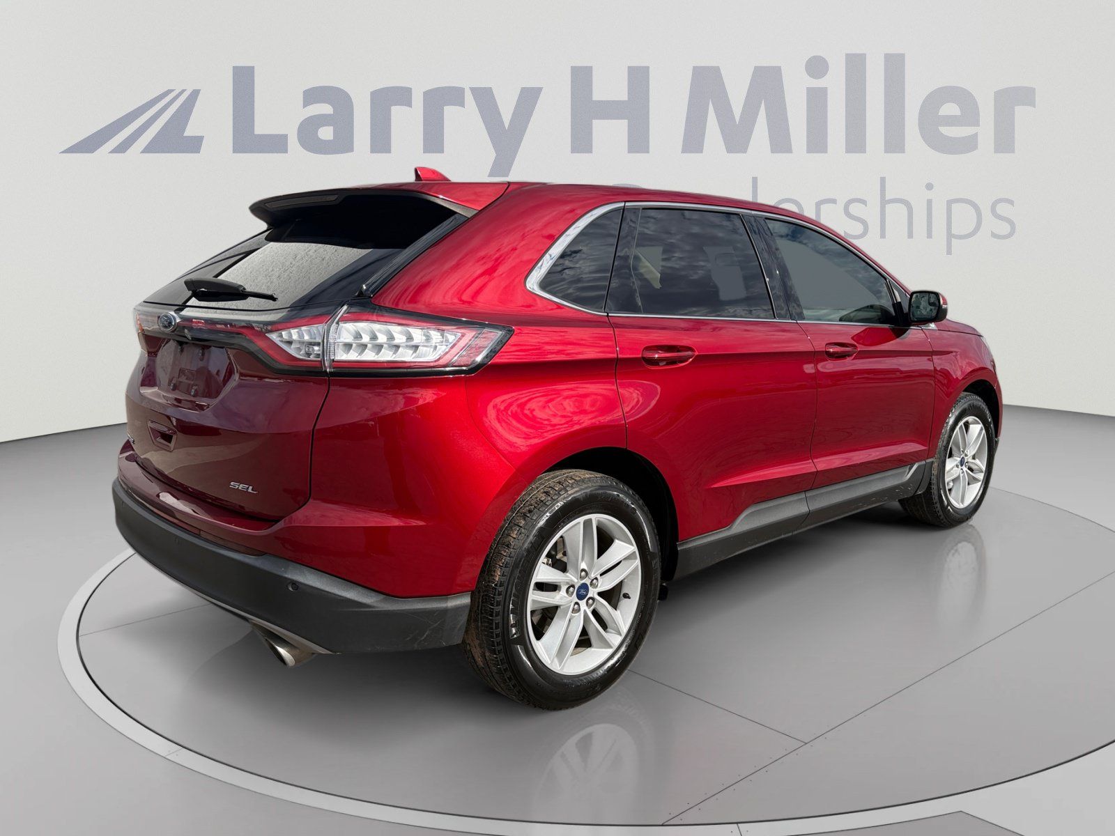 Used 2018 Ford Edge SEL w/ Equipment Group 201A FWD image 5