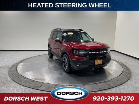 Used 2025 Ford Bronco Sport Outer Banks w/ Outer Banks Tech Package+ AWD/4WD image 3