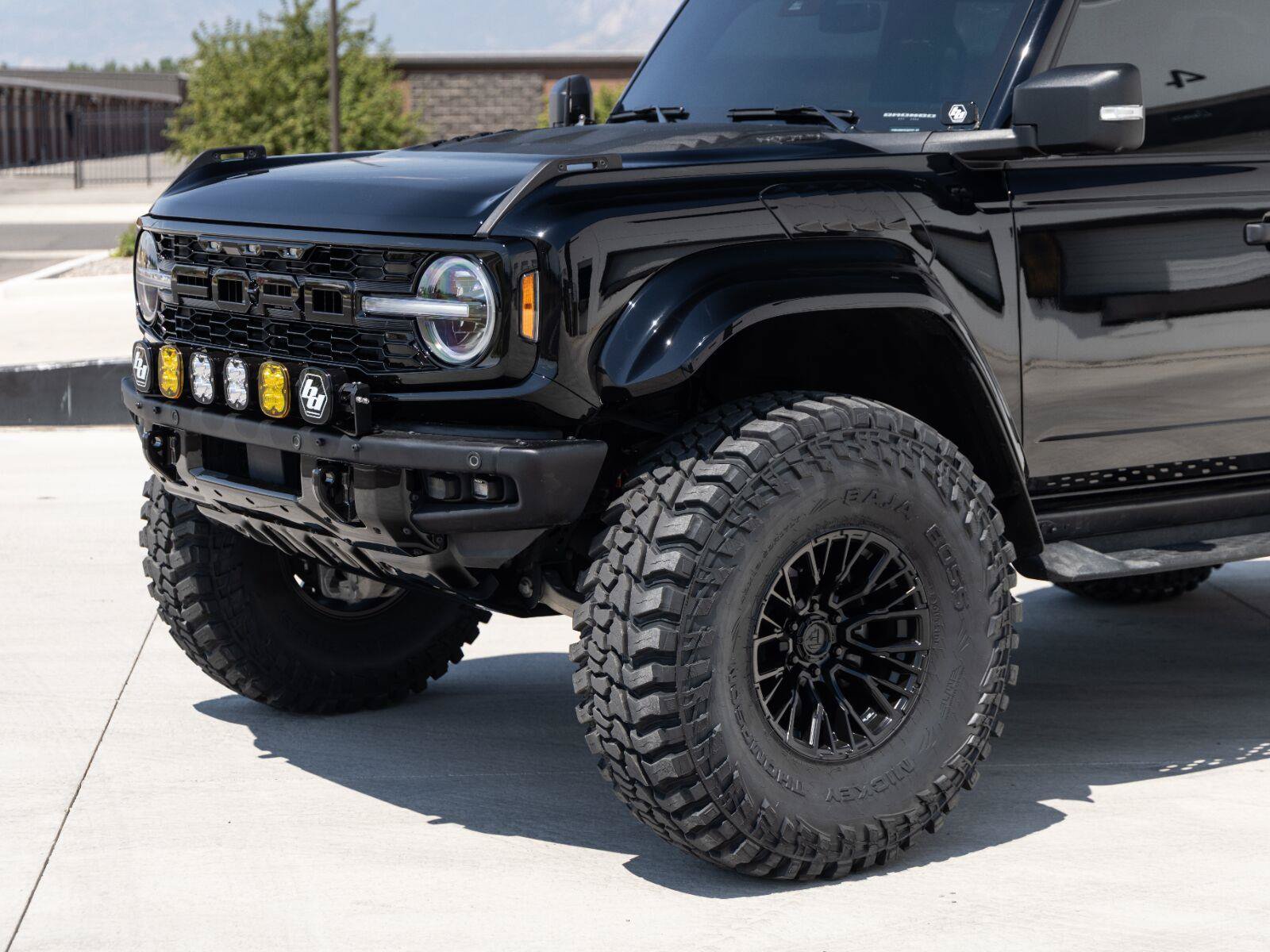 Used 2025 Ford Bronco Raptor w/ Interior Carbon Fiber Pack AWD/4WD image 11