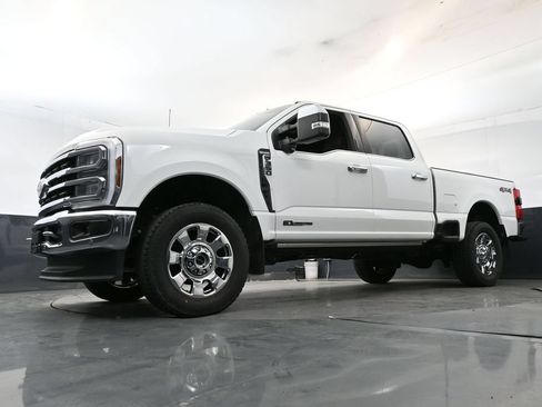 Used 2024 Ford F350 King Ranch w/ Chrome Package AWD/4WD image 20