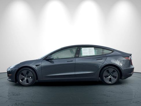 Used 2022 Tesla Model 3 Long Range image 7