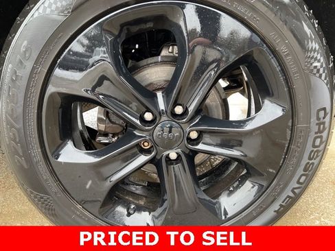 Certified 2019 Jeep Compass Altitude image 10