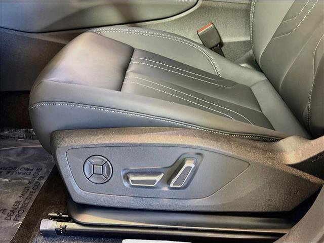 New 2026 Audi Q3 quattro 2.0T AWD/4WD image 16
