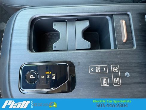 Used 2023 Nissan Ariya AWD image 30