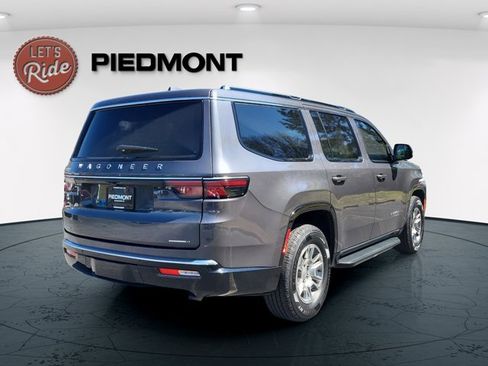 Certified 2022 Jeep Wagoneer Series I AWD/4WD image 5