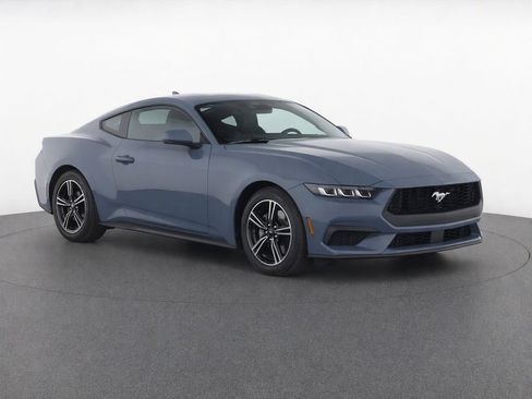 Used 2024 Ford Mustang Coupe RWD image 2