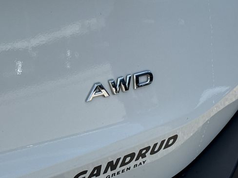 Certified 2023 Nissan Rogue S AWD/4WD image 8