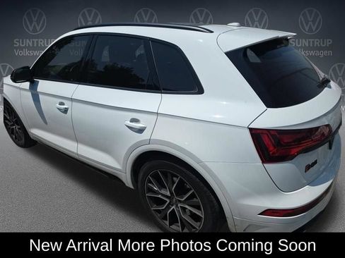Used 2023 Audi SQ5 Premium Plus w/ Premium Plus Package AWD/4WD image 3