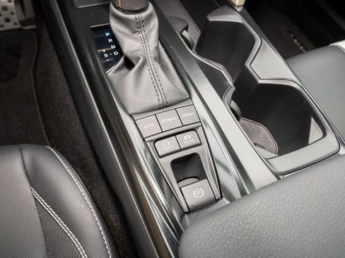 Certified 2025 Toyota Camry SE image 17