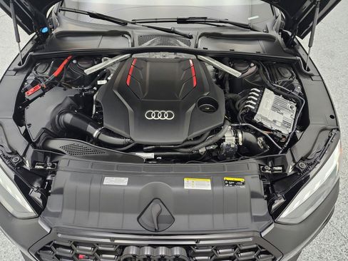 Used 2025 Audi S5 Premium Plus w/ Premium Plus Package image 17