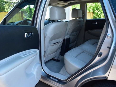 Used 2011 Nissan Rogue SV w/ SL Pkg AWD/4WD image 22