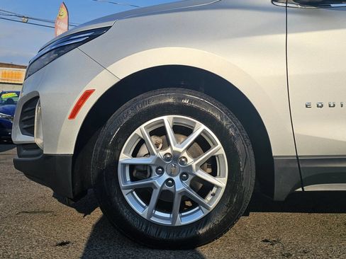 Used 2022 Chevrolet Equinox LT w/ LPO, Floor Liner Package AWD/4WD image 6