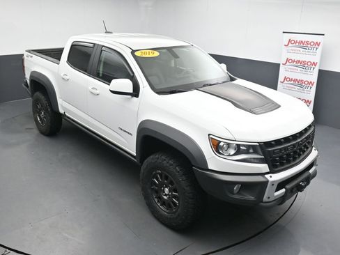 Used 2019 Chevrolet Colorado ZR2 w/ Colorado ZR2 Bison Edition AWD/4WD image 24