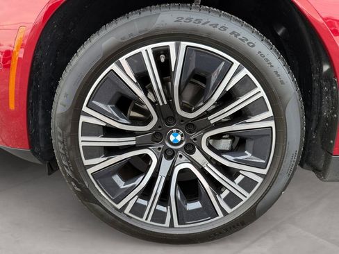 Used 2025 BMW X3 xDrive30i w/ Premium Package image 14