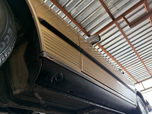 Used 1987 Mercedes-Benz 560 SL image 54