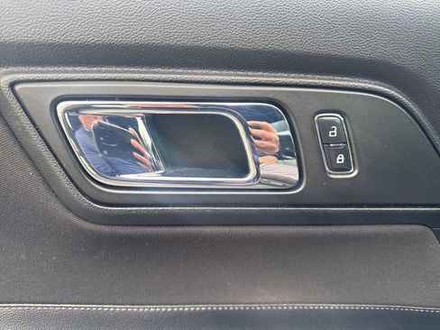 Used 2016 Ford Mustang GT w/ GT Performance Package image 17