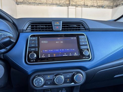 Used 2025 Nissan Versa SV FWD image 19