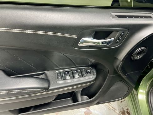 Used 2020 Dodge Charger SRT Hellcat image 20