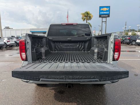 Used 2024 GMC Sierra 1500 Elevation AWD/4WD image 12