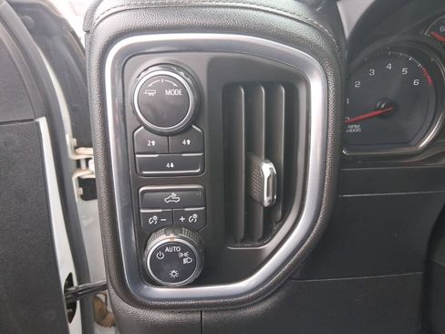 Used 2020 Chevrolet Silverado 2500 LT image 19