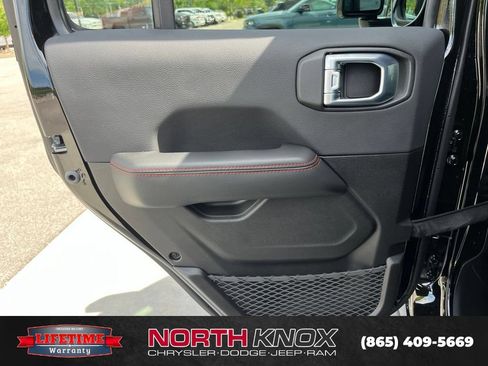 New 2026 Jeep Wrangler Unlimited Rubicon AWD/4WD image 16