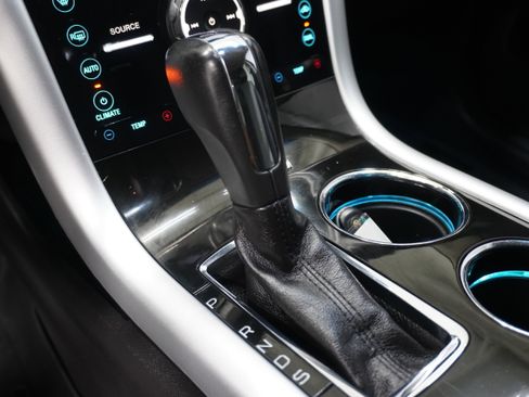 Used 2014 Ford Edge Sport w/ Driver Entry Package image 19