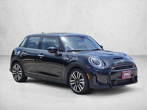 Certified 2023 MINI Cooper S FWD image 3