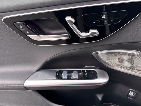 New 2026 Mercedes-Benz C 300 C 300 image 11