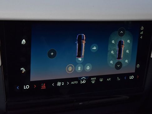 New 2025 Lincoln Navigator Reserve image 31