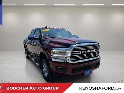 Used 2022 RAM 2500 Laramie w/ Snow Chief Group AWD/4WD image 3