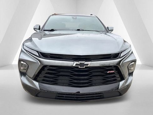 Used 2025 Chevrolet Blazer RS AWD/4WD image 2