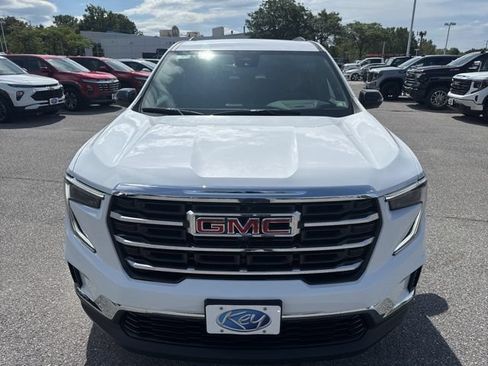 New 2026 GMC Acadia Elevation w/ LPO, Floor Liner Package AWD/4WD image 2